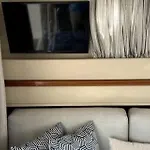 Gorgeous Yacht With 3 Bedrooms 2 Bathrooms Botel *